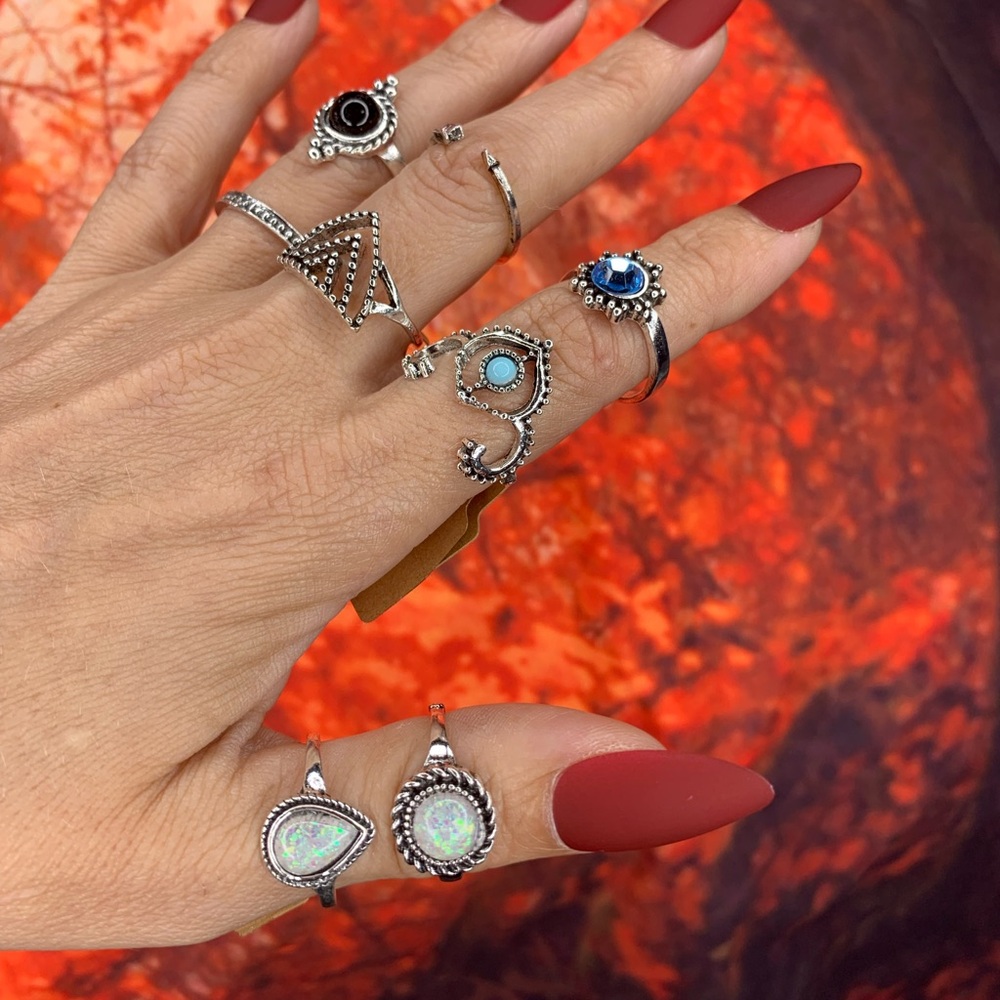 3/$10 NEW Boho Style Rings & MIDI Rings Design Mix / silver tone Bundle NWOT